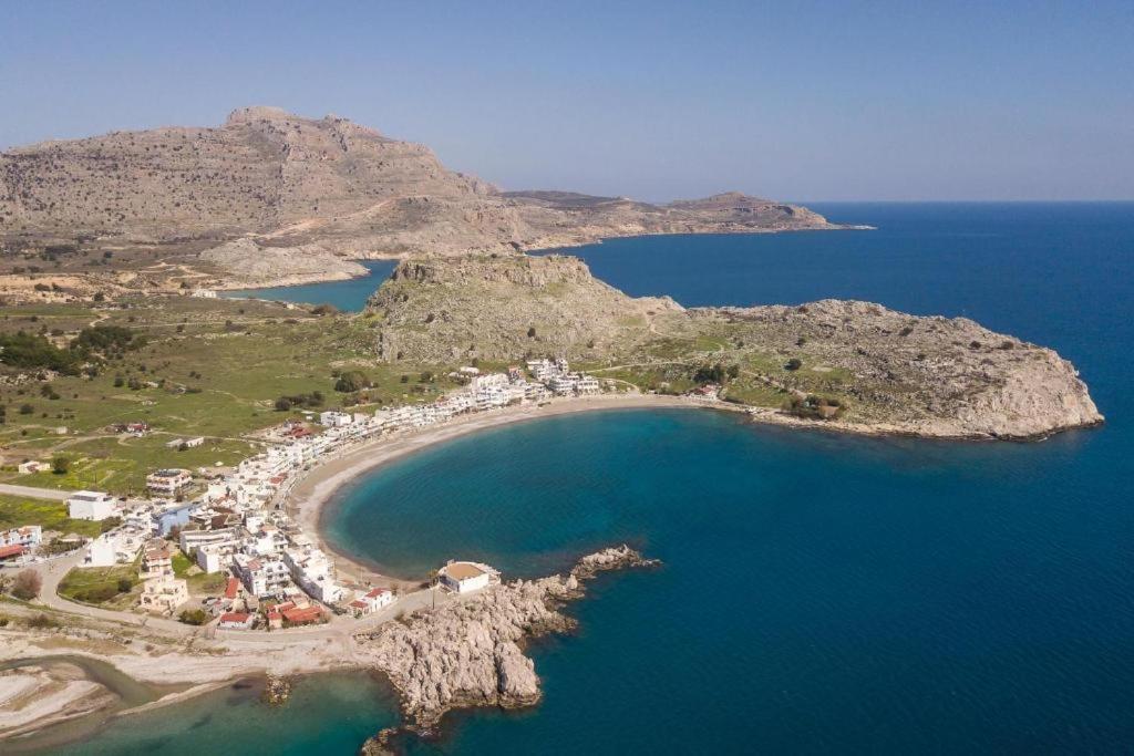 Ossiano Pool Villas,Heating Pool, 2 Min Drive To Haraki Beach & 10 Min To Lindos Bagian luar foto